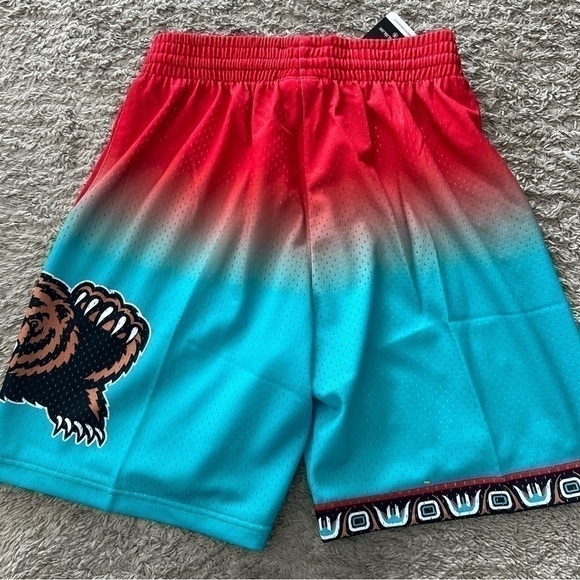 New Mitchell & Ness 96-97 Vancouver Grizzlies NBA Men's Swingman Shorts Sz NWT - Picture 4 of 6